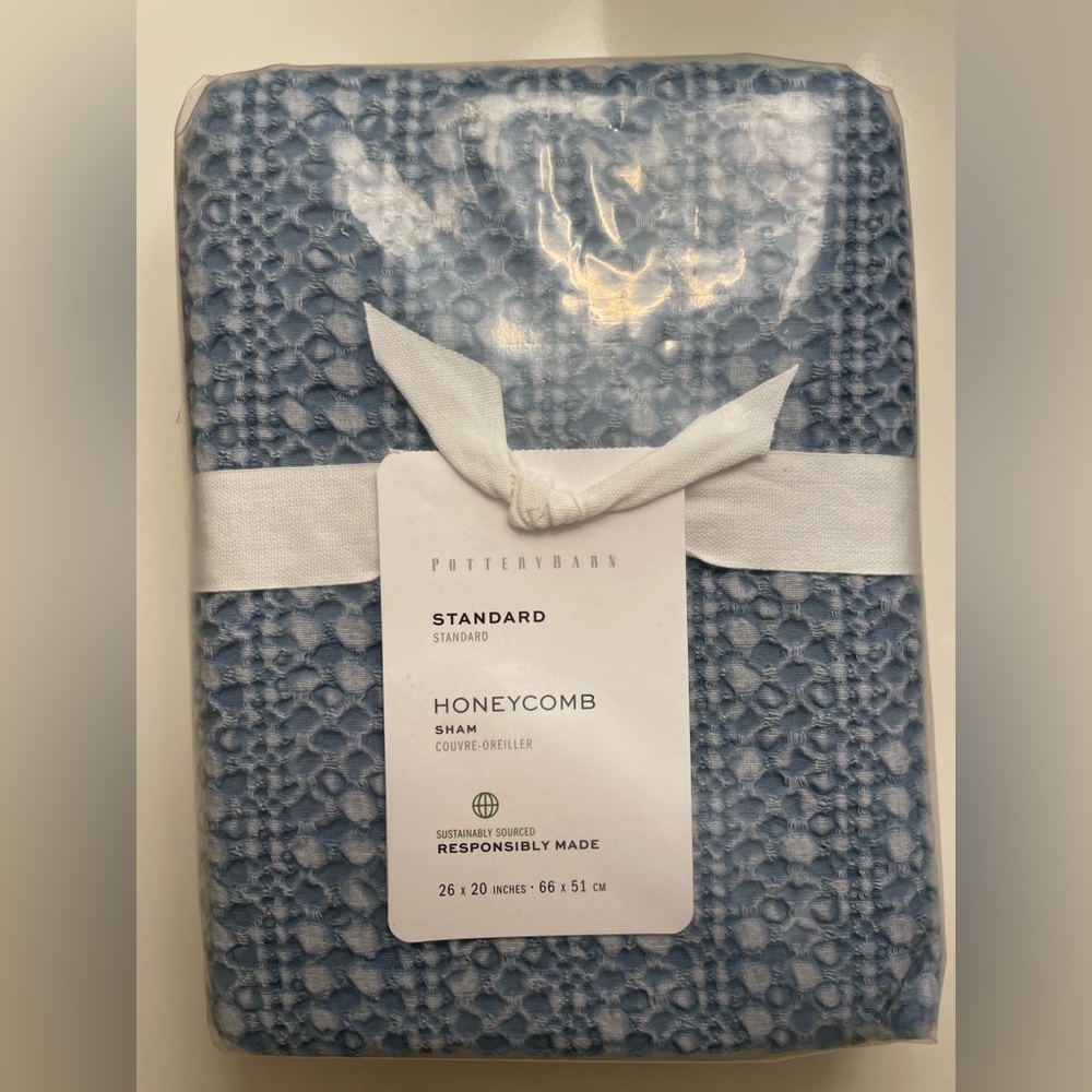 NWT Pottery Barn Honeycomb Duvet Sham- Chambray